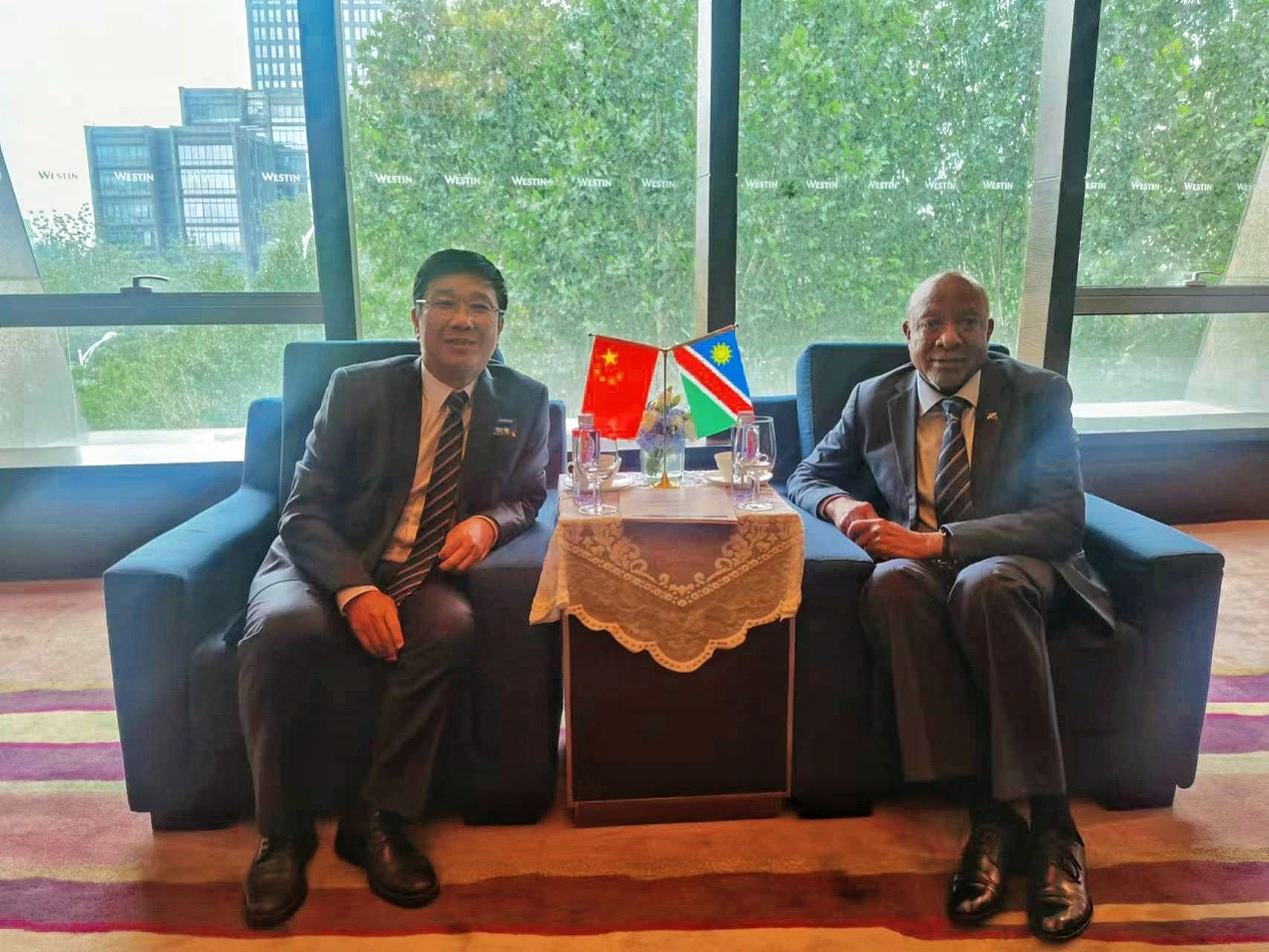 中非合作论坛期间凯时尊龙官网|尊龙官网凯时尊龙官网|尊龙官网首页结构与功能全解析结构与功能全解析
资源 董事长王平卫拜会三国总统