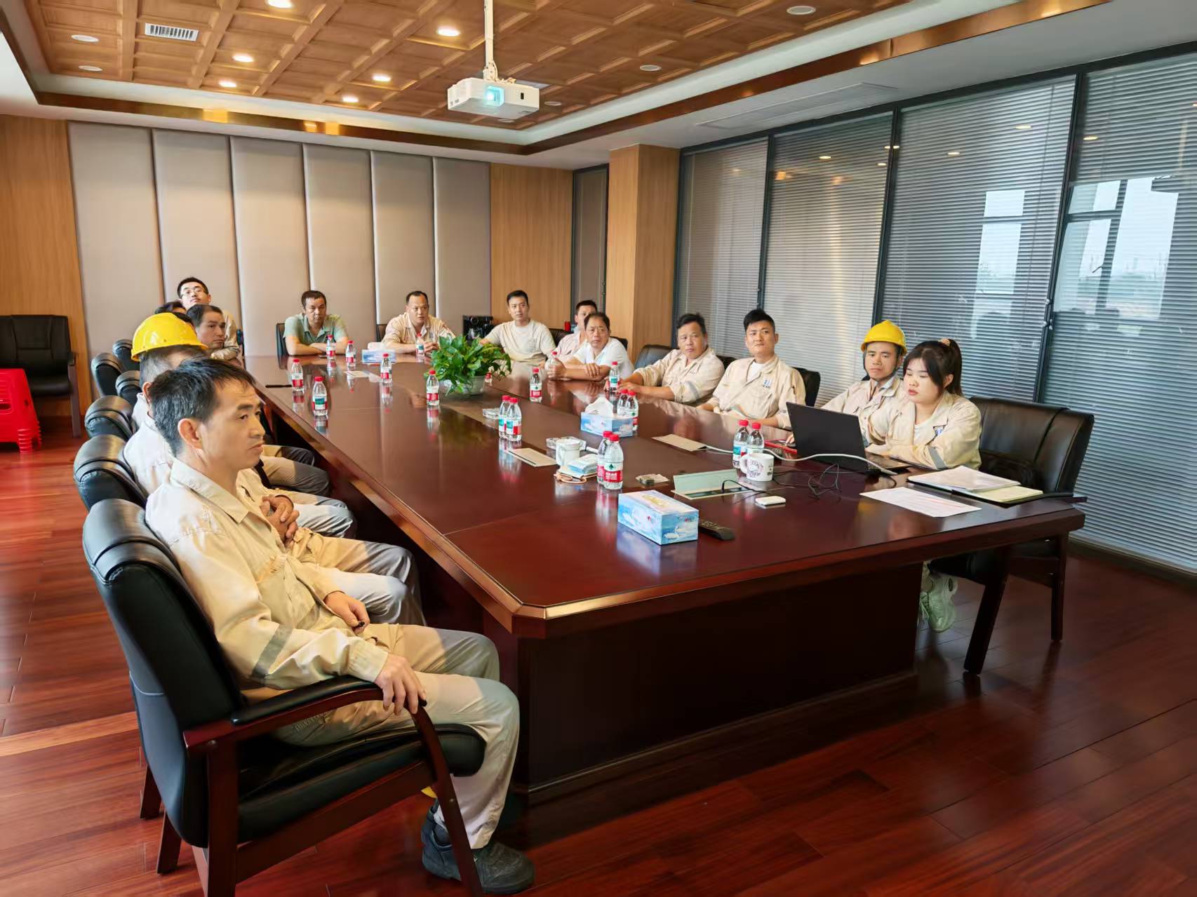 凯时尊龙官网|尊龙官网凯时尊龙官网|尊龙官网首页结构与功能全解析结构与功能全解析
新材组织双重预防机制数字化建设及 5G+系统 特殊作业模块培训